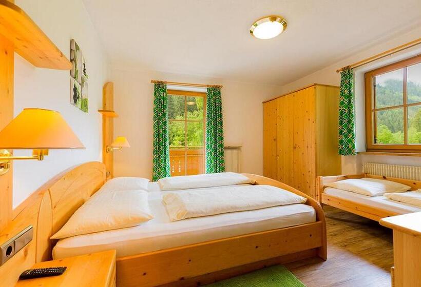 مبيت وإفطار Garni Bergland