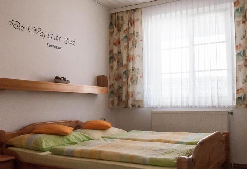 Bed and Breakfast Gästehaus Ringbauer