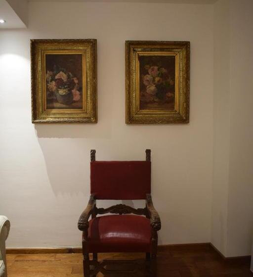 צימר House System