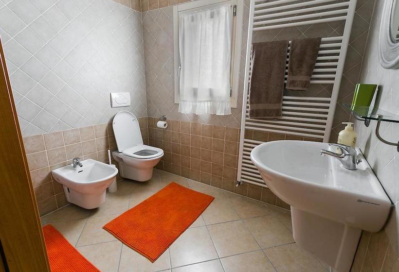 ベッドアンドブレックファースト La Bitta