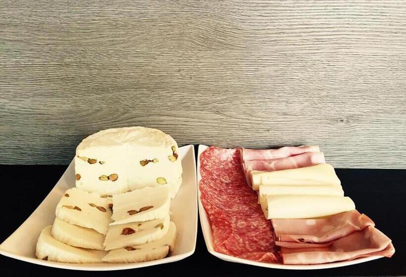 مبيت وإفطار La Scivola Rooms