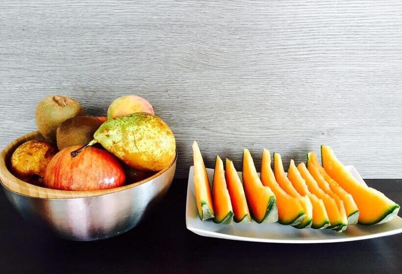 مبيت وإفطار La Scivola Rooms