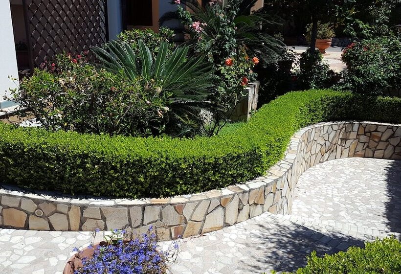 Bed and Breakfast La Suite Del Faro