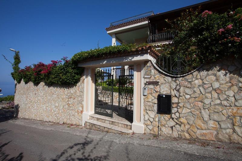 Bed and Breakfast La Suite Del Faro