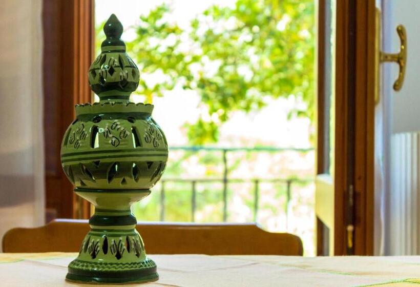 مبيت وإفطار Le Monachette