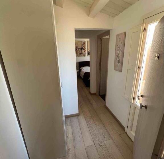 ベッドアンドブレックファースト Plaza Rooms