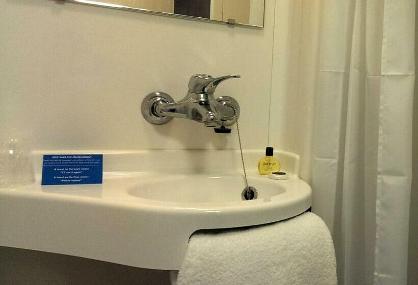 민박 Queen Margaret University Residences