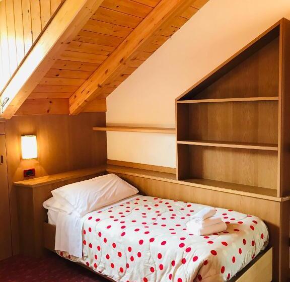 ベッドアンドブレックファースト Rifugio Capanna Passo Valles