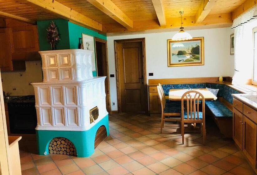 ベッドアンドブレックファースト Rifugio Capanna Passo Valles