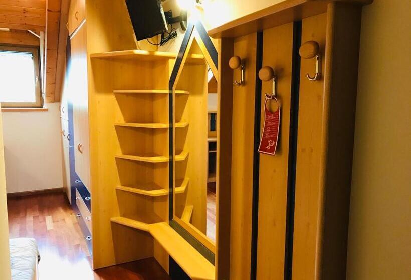 ベッドアンドブレックファースト Rifugio Capanna Passo Valles