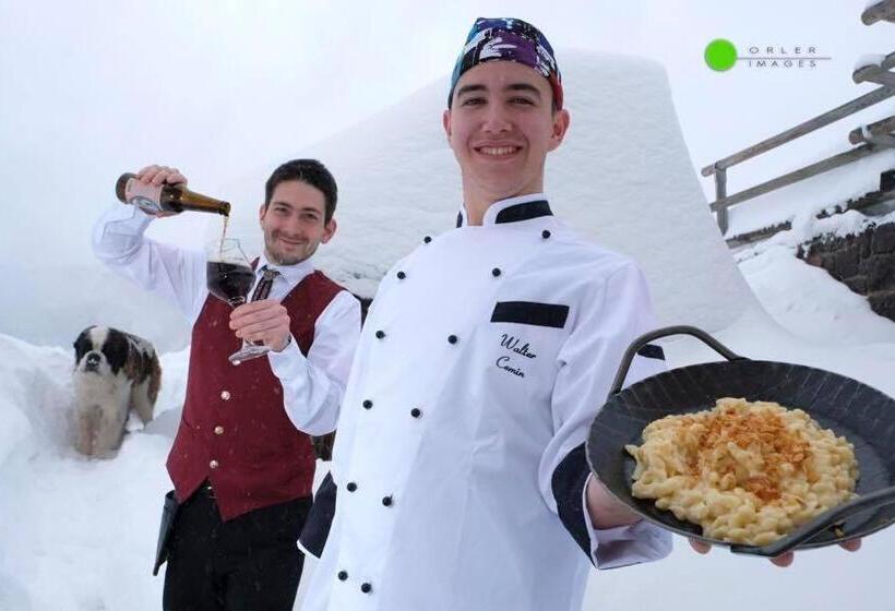 ベッドアンドブレックファースト Rifugio Capanna Passo Valles