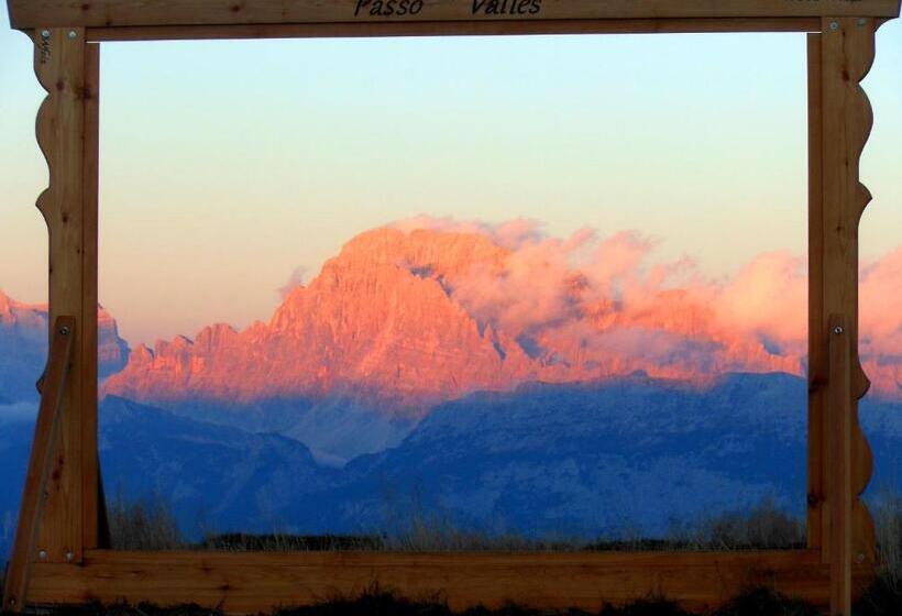 ベッドアンドブレックファースト Rifugio Capanna Passo Valles