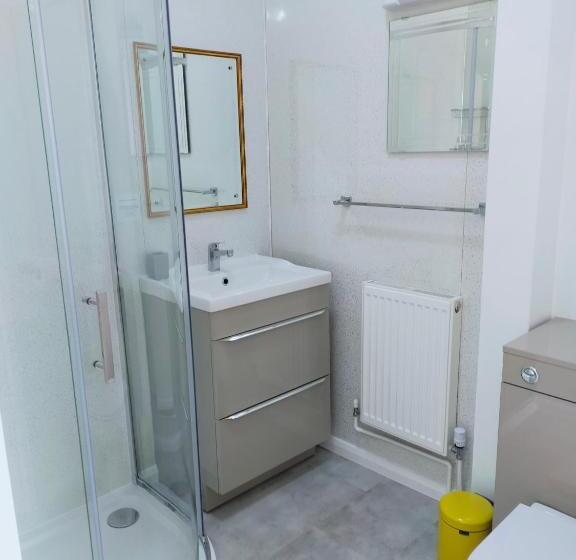 צימר The Groveside Guest House