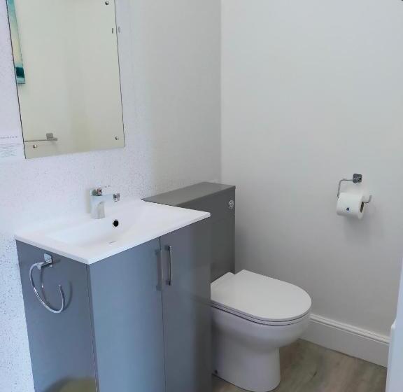 צימר The Groveside Guest House