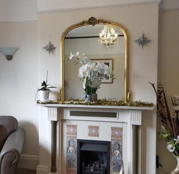 צימר The Groveside Guest House