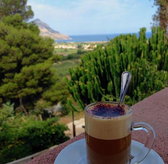 ベッドアンドブレックファースト Villa Verdesca