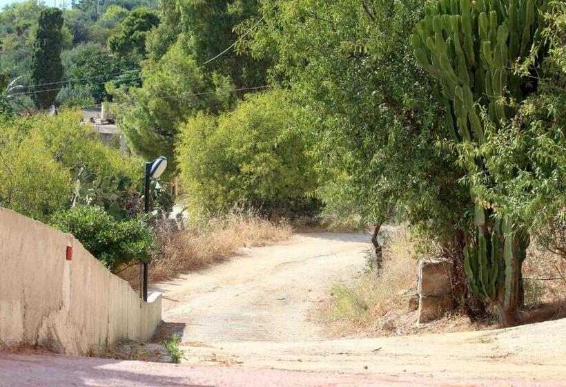 ベッドアンドブレックファースト Villa Verdesca