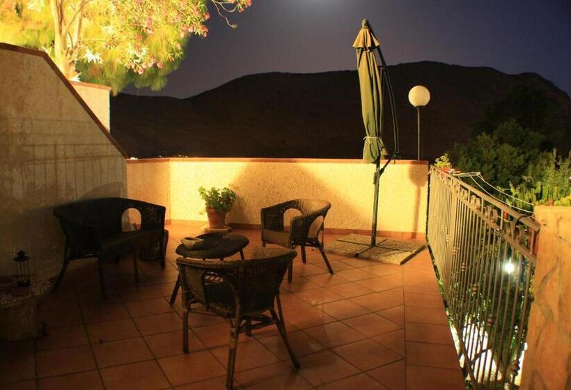 ベッドアンドブレックファースト Villa Verdesca