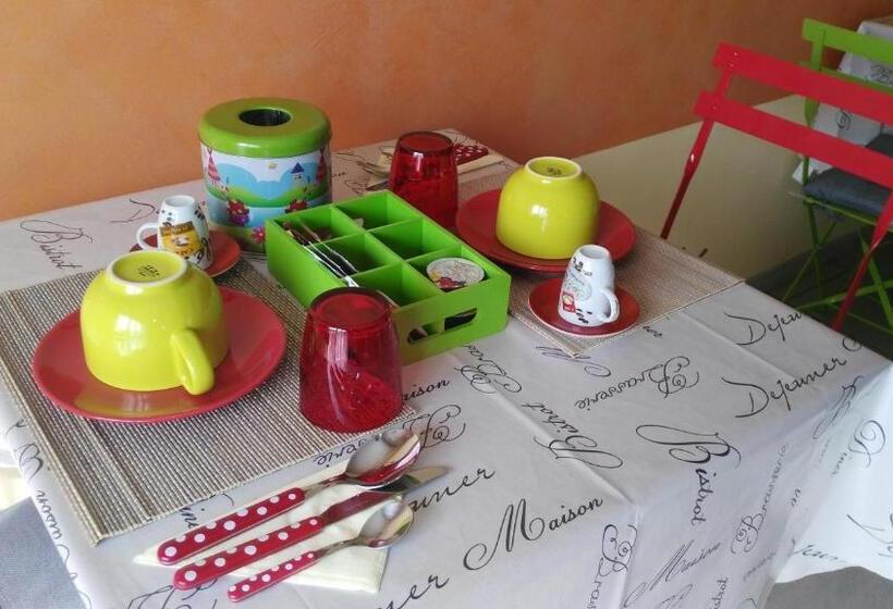 Caicai Bed And Breakfast