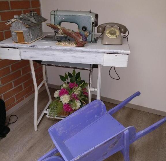 Caicai Bed And Breakfast