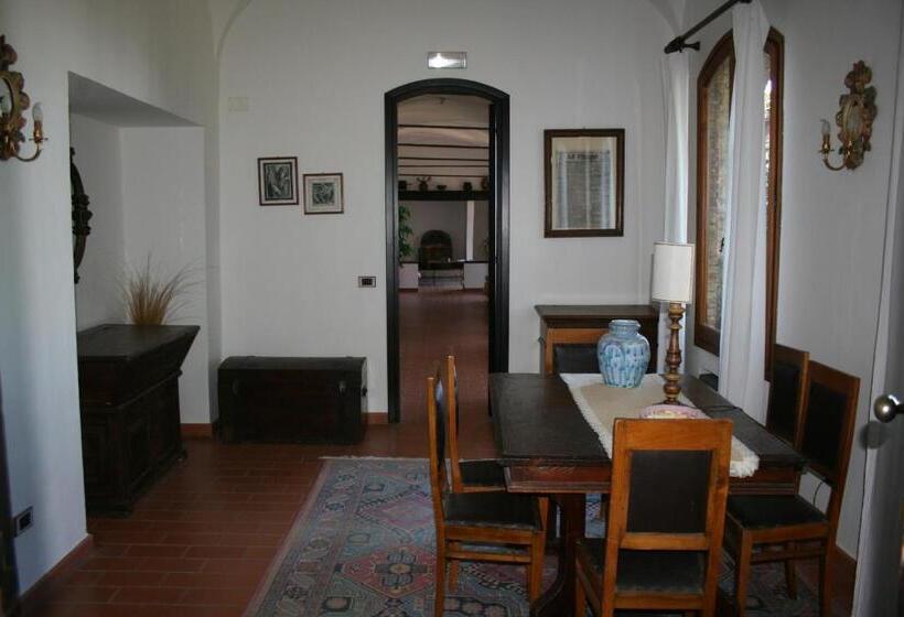 בית מלון כפרי Albergo Santa Chiara