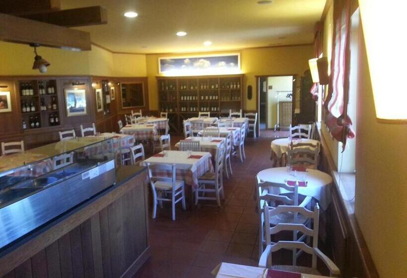 ホテル Borgonuovo