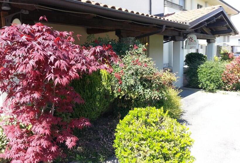 ホテル Borgonuovo