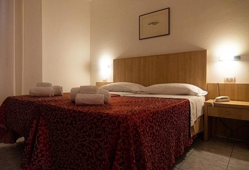 酒店 Cormoran Riccione