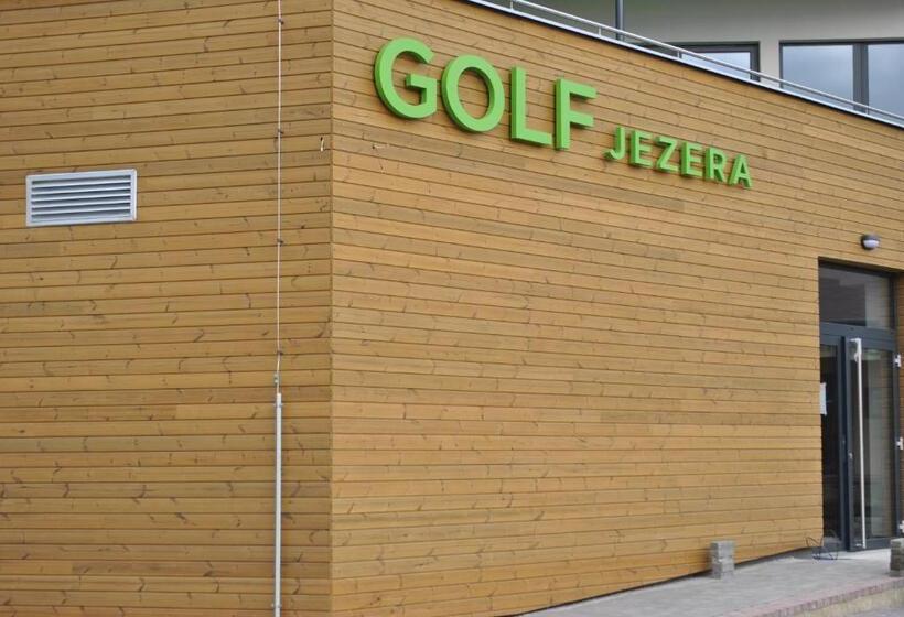 בית מלון כפרי Golf Jezera