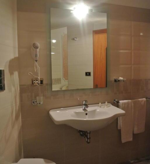 בית מלון כפרי La Baita Del Re Resort