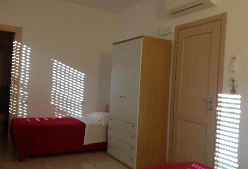 هتل La Portaccia S.a.s