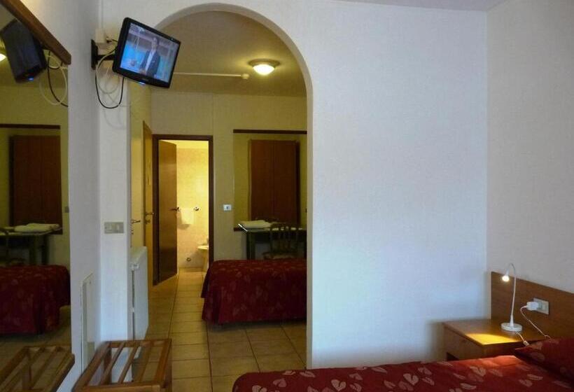 فندق Ristorante La Rosa