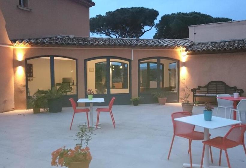 فندق Hôtel Les Bouis   Vue Mer