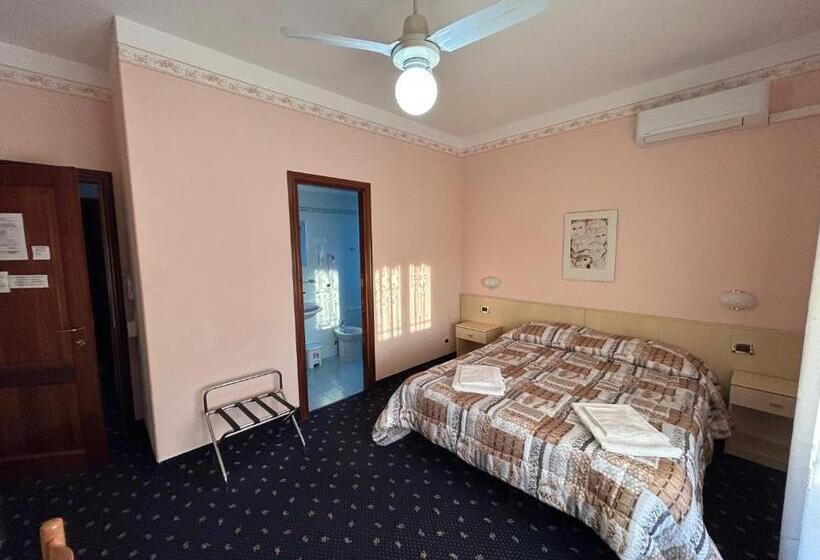 בית מלון כפרי Marnie