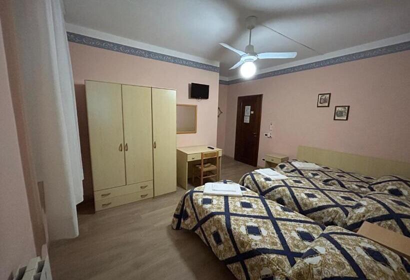 בית מלון כפרי Marnie