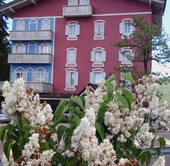 호텔 Miramonti B&b Cucina&pizza