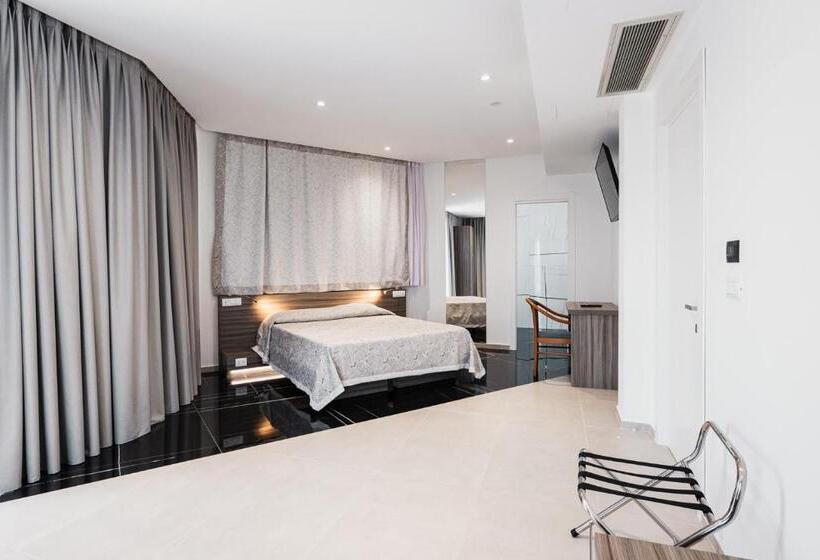 בית מלון כפרי Nuova Grottella