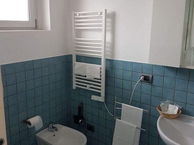 Отель Piccolo Paradiso