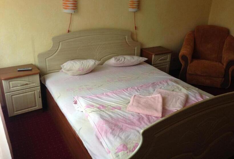 Отель Power House