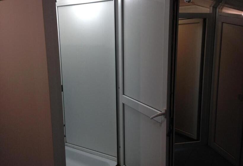 Отель Power House