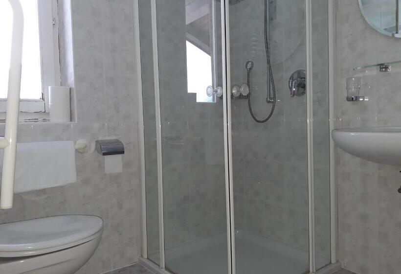 Отель Pörnbacher