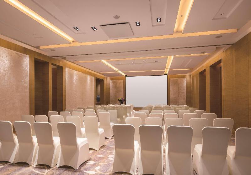 فندق Thousand Cranes Sanya Yazhou Bay Int L Exchange Centre