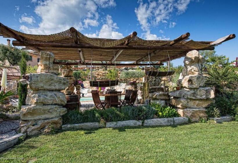 Il Giardino Dei Flintstones B&b