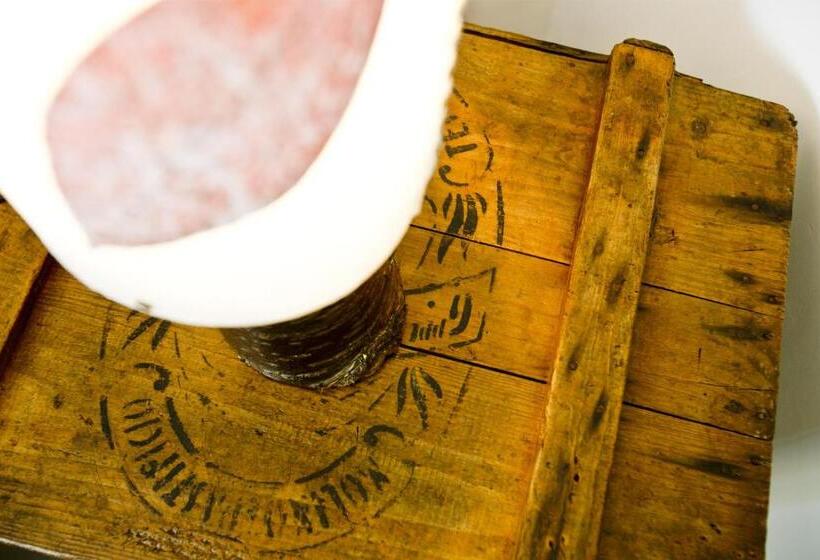 La Via Del Carretto B&b