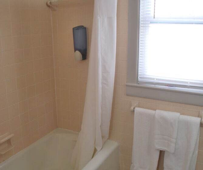 Lankford Hotel And Lodge