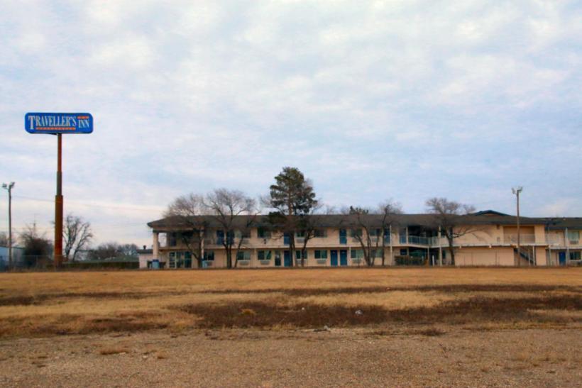 Мотель Travelers Inn Topeka