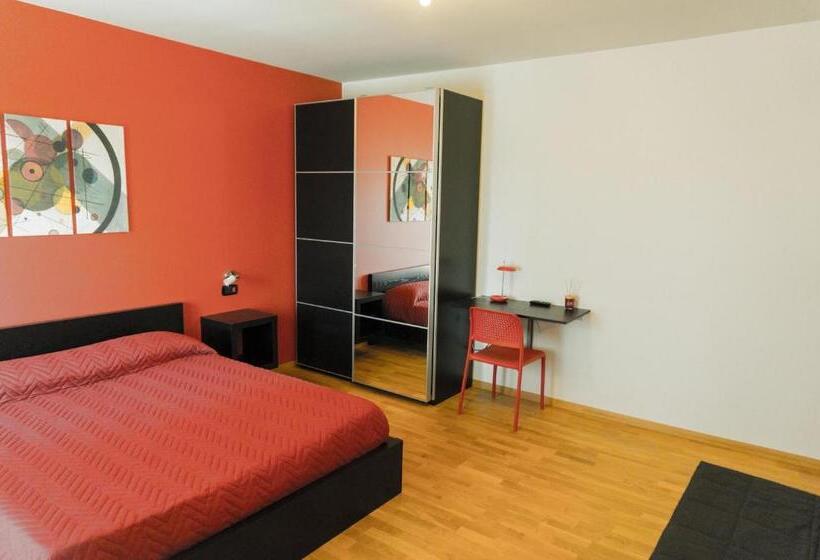 Mozárt Bed & Breakfast   Affittacamere