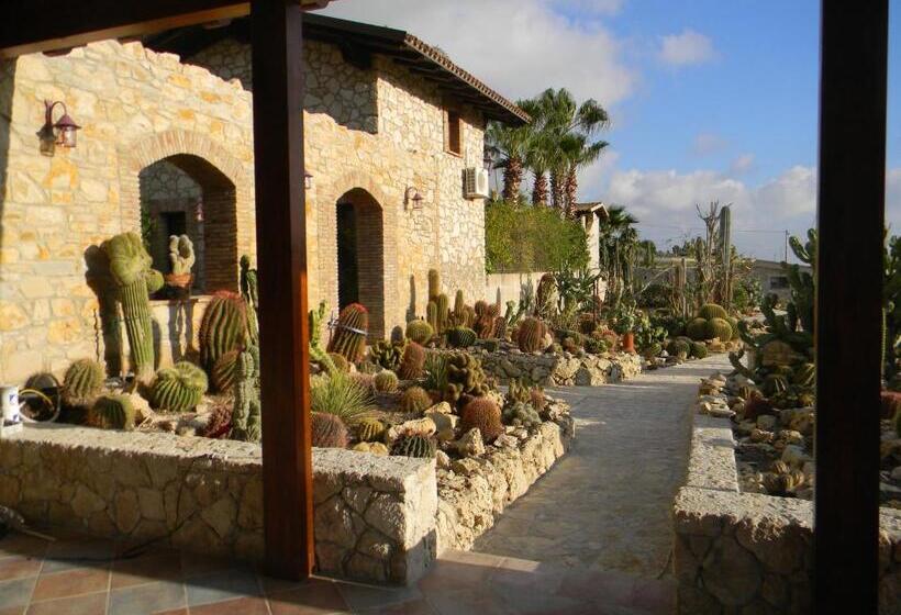 Relais Garden Cactus B&b