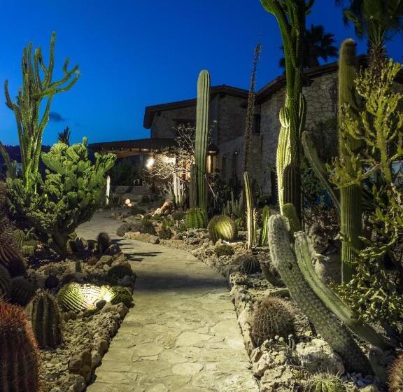 Relais Garden Cactus B&b
