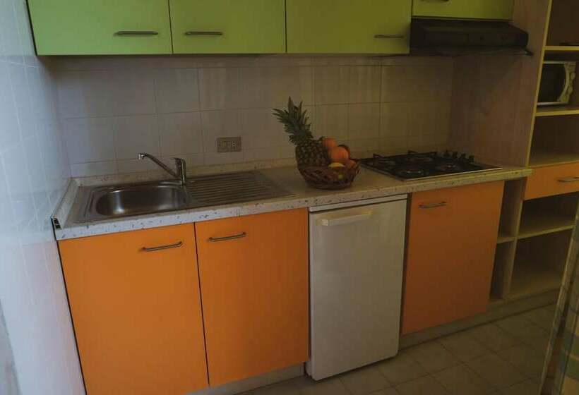 אתר נופש Residence Mare Pineta